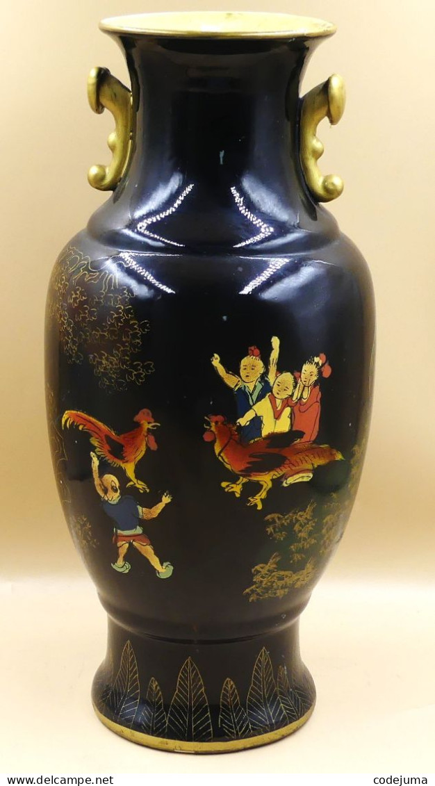 Vase - Porcelaine, Famille Noire - - Aziatische Kunst