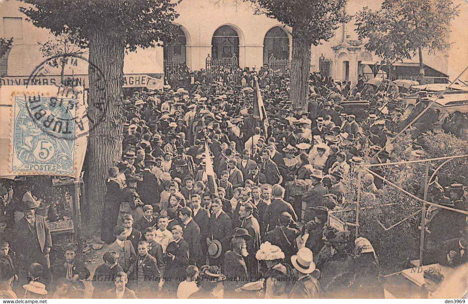 LAGHET (Alpes-Maritimes) Par La Trinité - Pèlerins Sur La Place Chantant Des Cantiques - Voyagé 1906 (2 Scans) - Other & Unclassified