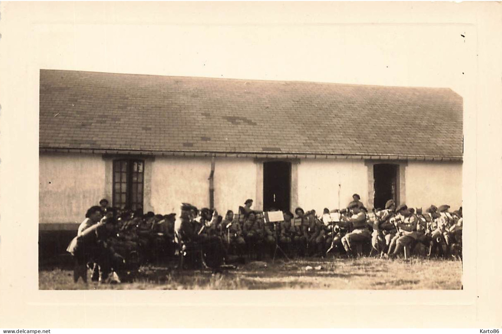 Camp Du Larzac , La Cavalerie * 8 Photos Anciennes 1937 * Militaria Régiment Militaire Soldats * 10.4x7.2cm - La Cavalerie