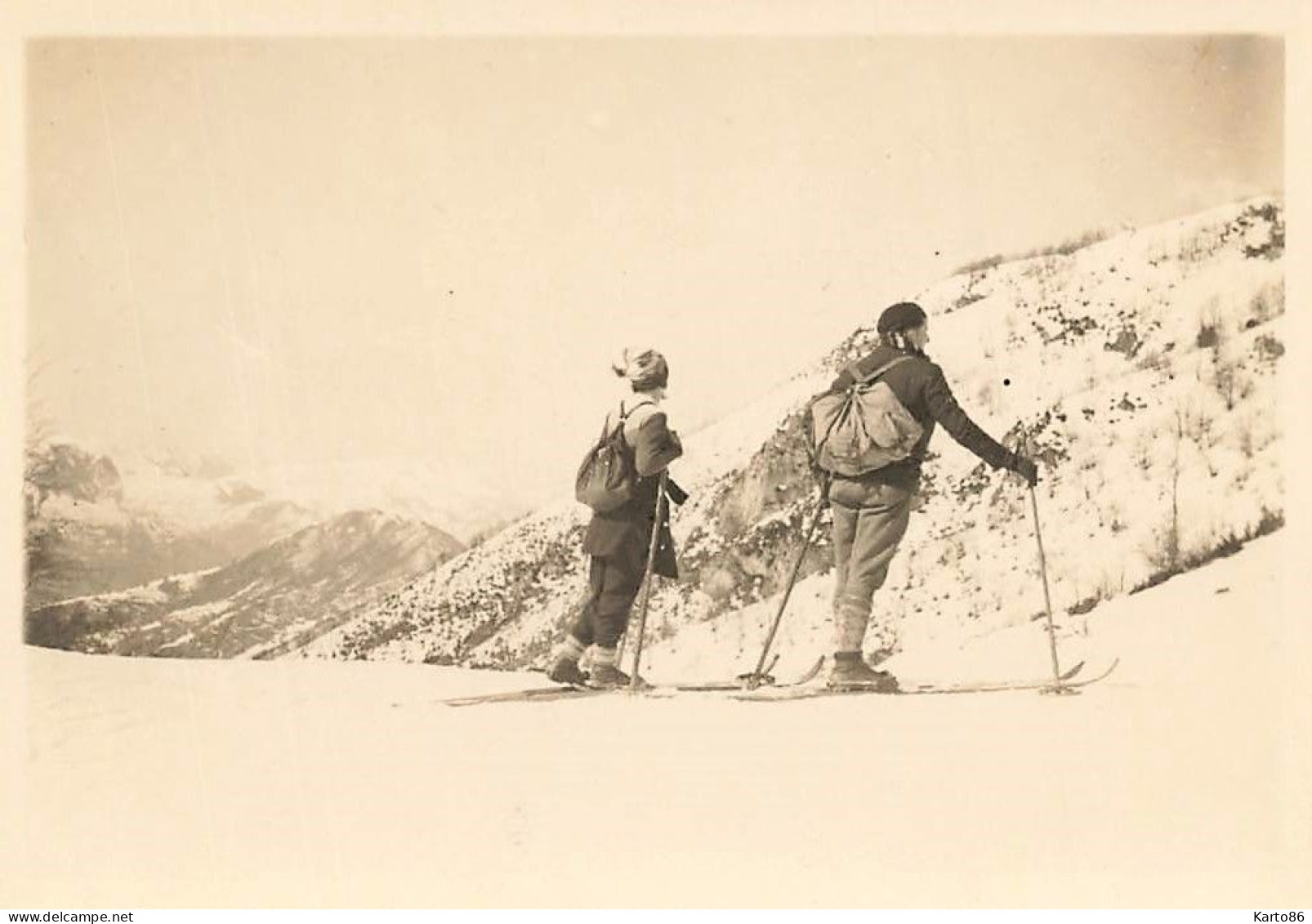 Sports D'hiver * Groupe De Skieurs * Ski Skieur  * Photo Ancienne 8.8x6.2cm - Wintersport