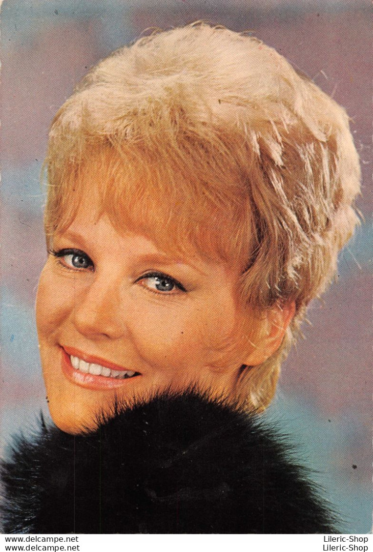 PETULA CLARK British Female Solo Recording Artist - Singer, Actress And Composer ♥♥♥ - Music And Musicians