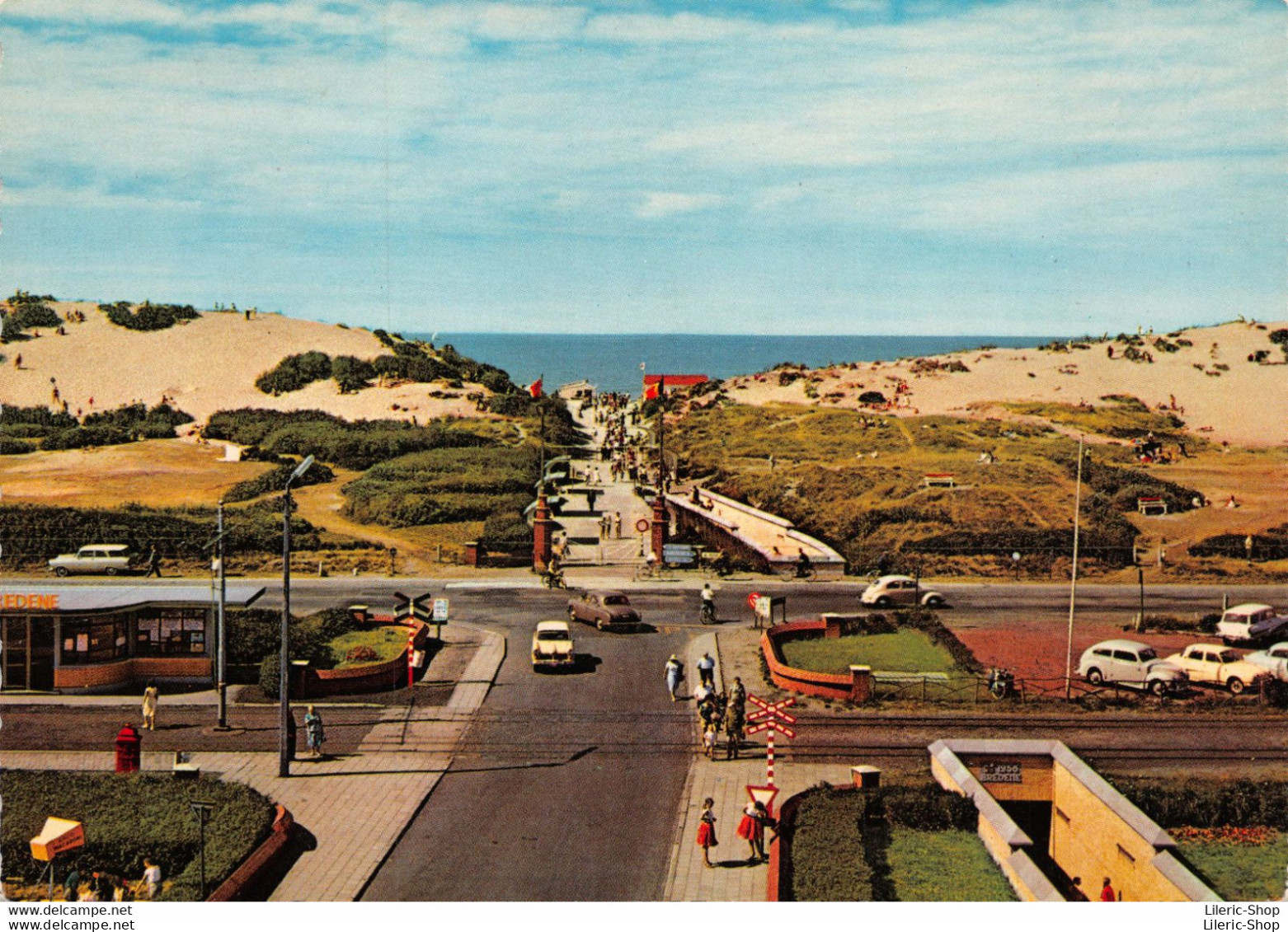 Belgique > Flandre Occidentale - BREDENE - Entrée De La Plage Et Tunnel  - Automobiles Cpsm GF ± 1960 ♥♥♥ - Bredene