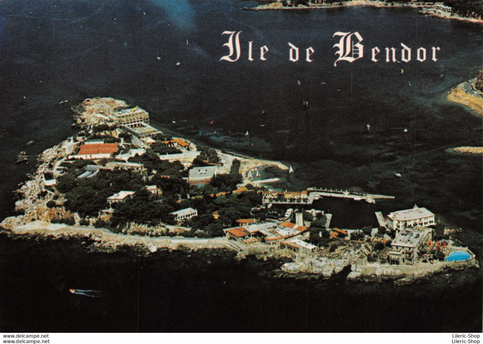 [83]   Bandol // Ile De Bendor - Vue Aérienne  Cpm GF 1982 ( ͡◕ ͜ʖ ͡◕) ♦ - Bandol