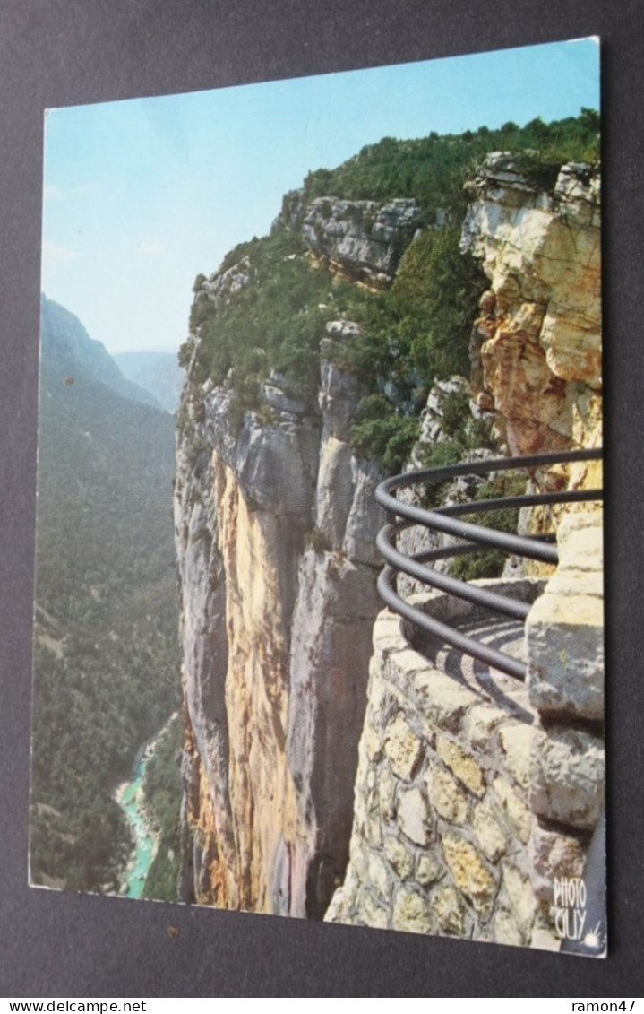 Les Gorges Du Verdon - Ici, Le Belvédère De L'Escales Sur Le Couloir Samson - Editions Photoguy, Nice - Autres & Non Classés