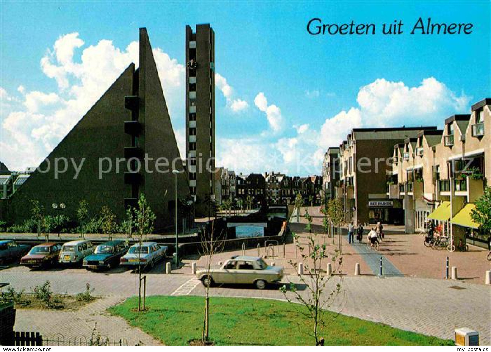 72682430 Almere Kerkgracht Met Kerkcentrum Goede Rede Kirche  - Autres & Non Classés