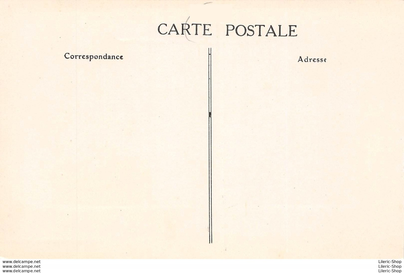 [65] TARBES - RUE DES GRANDS FOSSÉS JOURNAL "LA DÉPÊCHE"- DÉPOSITAIRE J.M. SOUBIE -BOUTIQUE DE VÊTEMENTS CPA ± 1910 ♥♥♥ - Tarbes