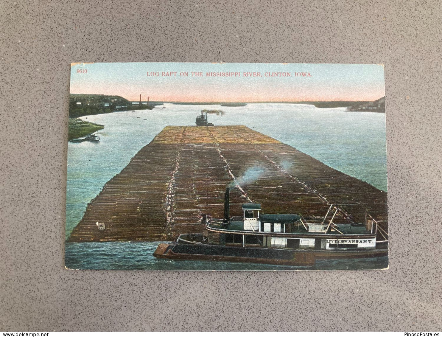 Log Raft On The Mississippi River, Clinton, Iowa Carte Postale Postcard - Autres & Non Classés