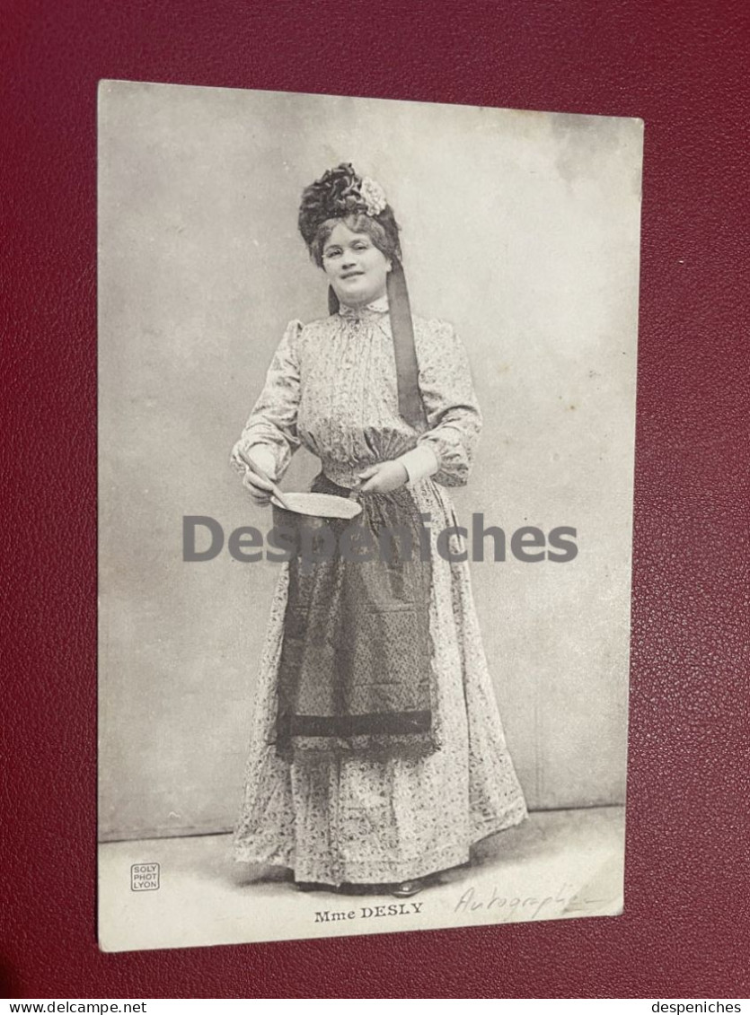 Mme Desly - Actrice De Théâtre Et Chanteuse - Singers & Musicians