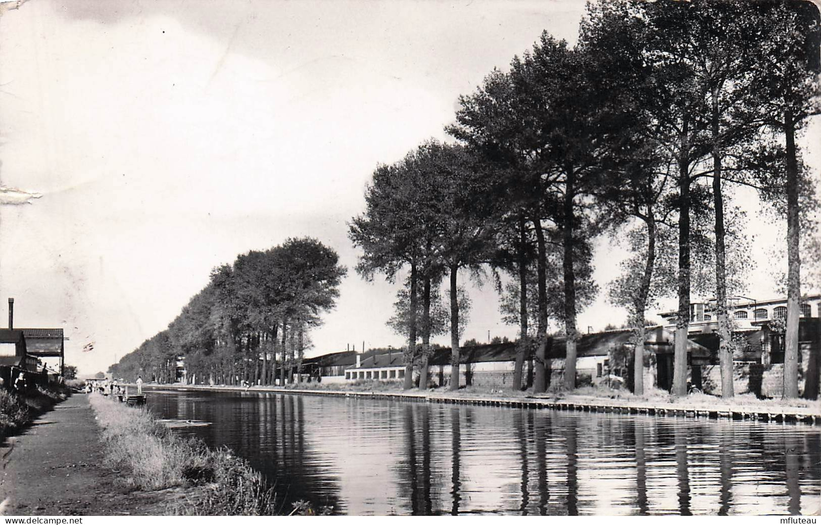 93* BOBIGNY – NOISY LE SEC  Canal De L Oucq  (CPSM 9x14cm)       RL45,0189 - Bobigny