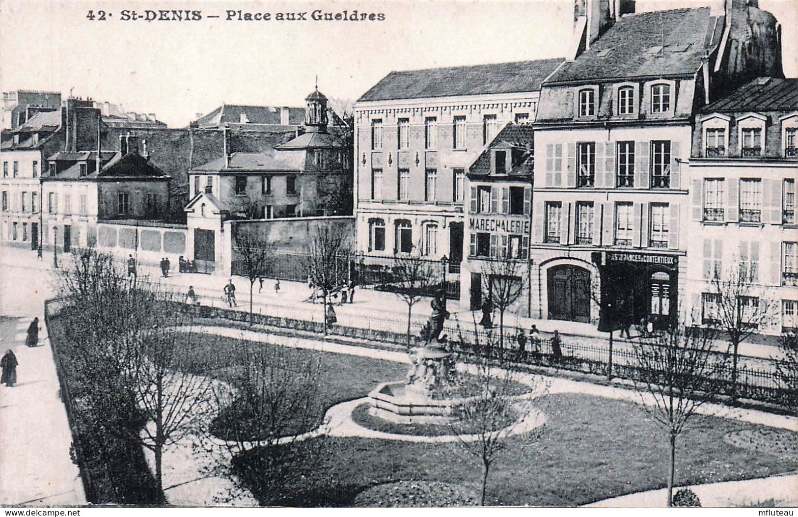 93* ST DENIS Place Aux Gueldres       RL45,0032 - Saint Denis