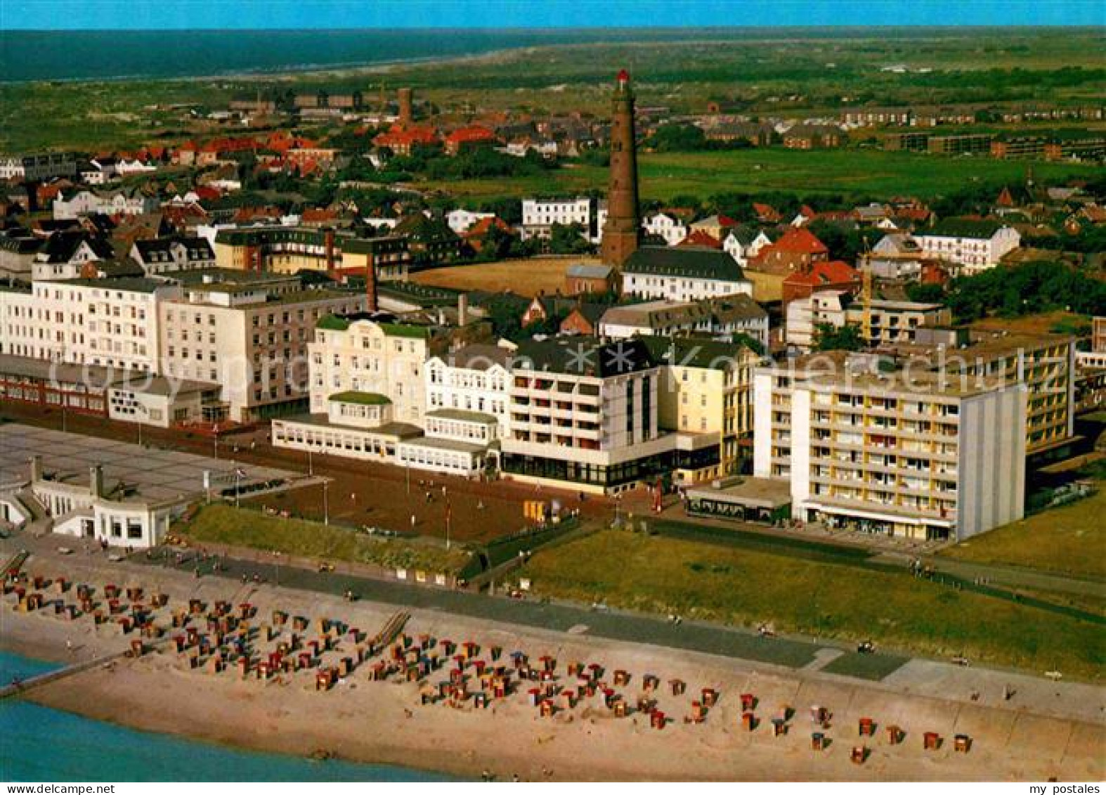 72664708 Borkum Nordseebad Fliegeraufnahme Badestrand Und Kurpromenade Borkum - Borkum