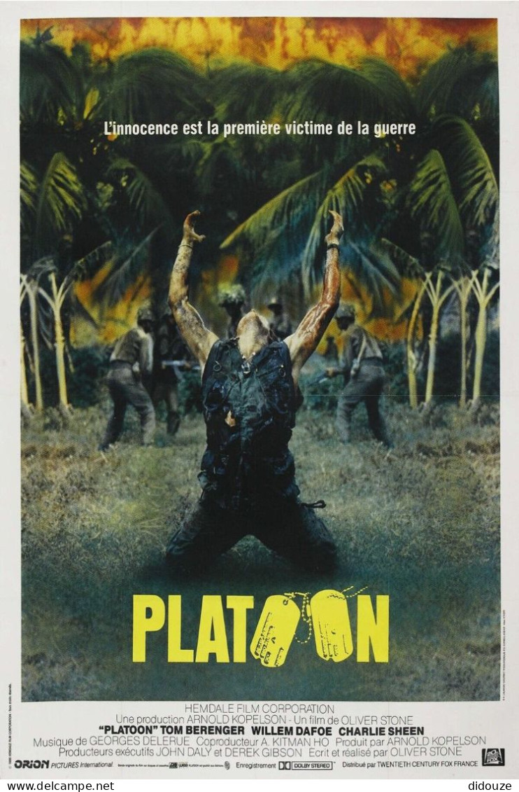 Cinema - Platoon - Affiche De Film - CPM - Carte Neuve - Voir Scans Recto-Verso - Affiches Sur Carte