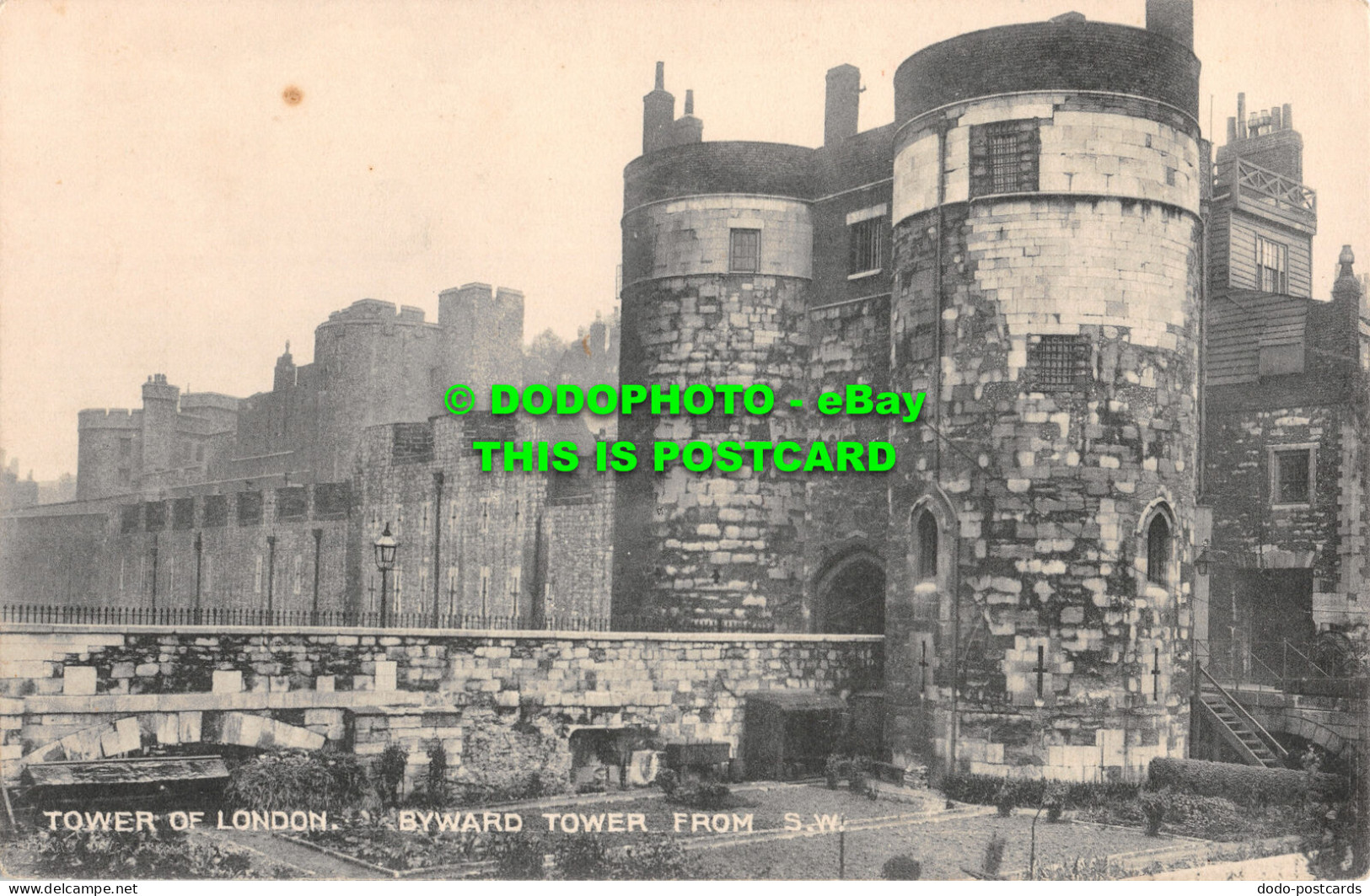 R467787 Tower Of London. Byward Tower From S. W. The London Stereoscopic Company - Sonstige & Ohne Zuordnung