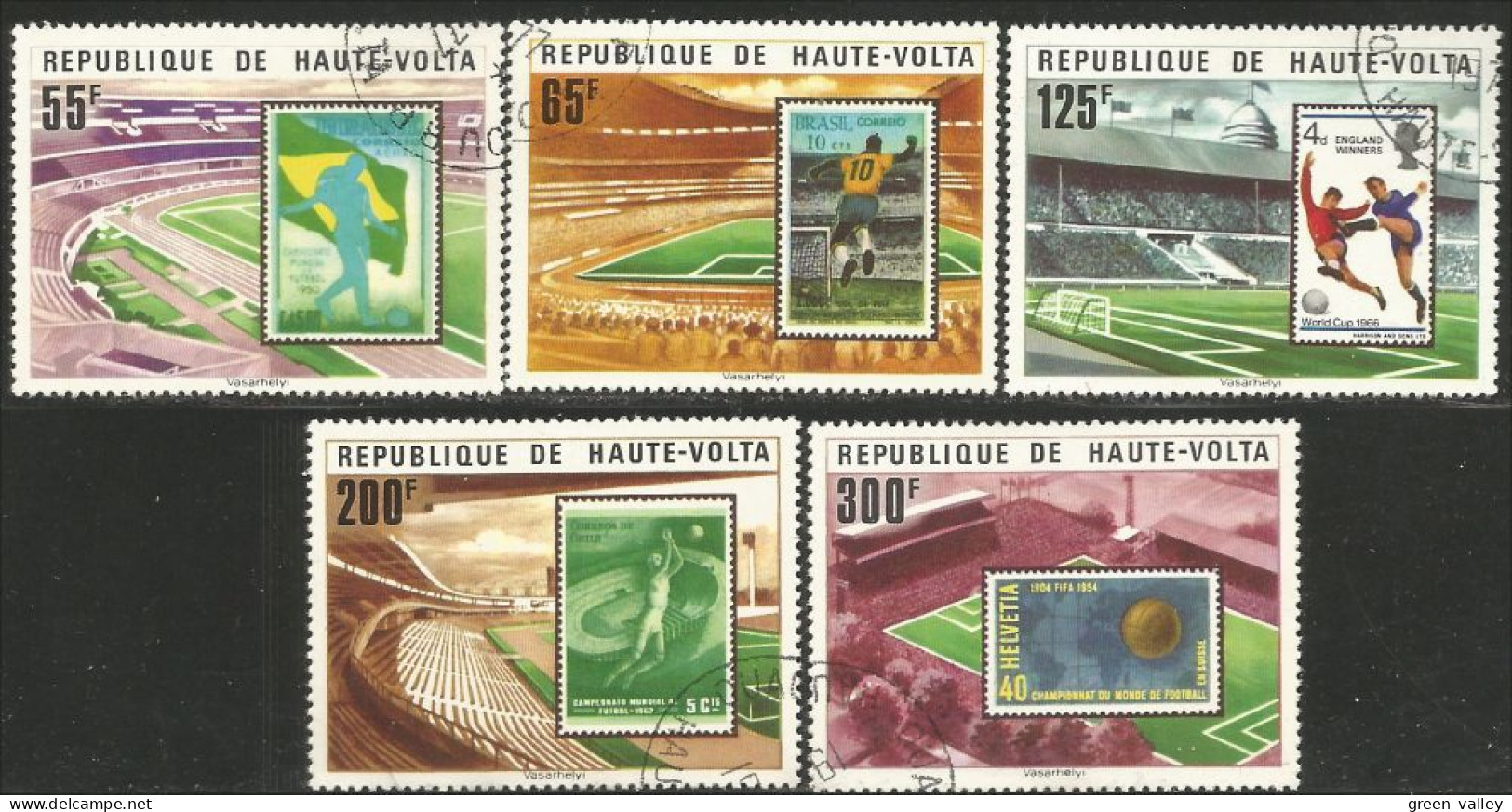 TT-35 Haute Volta Football Soccer - Briefmarken Auf Briefmarken