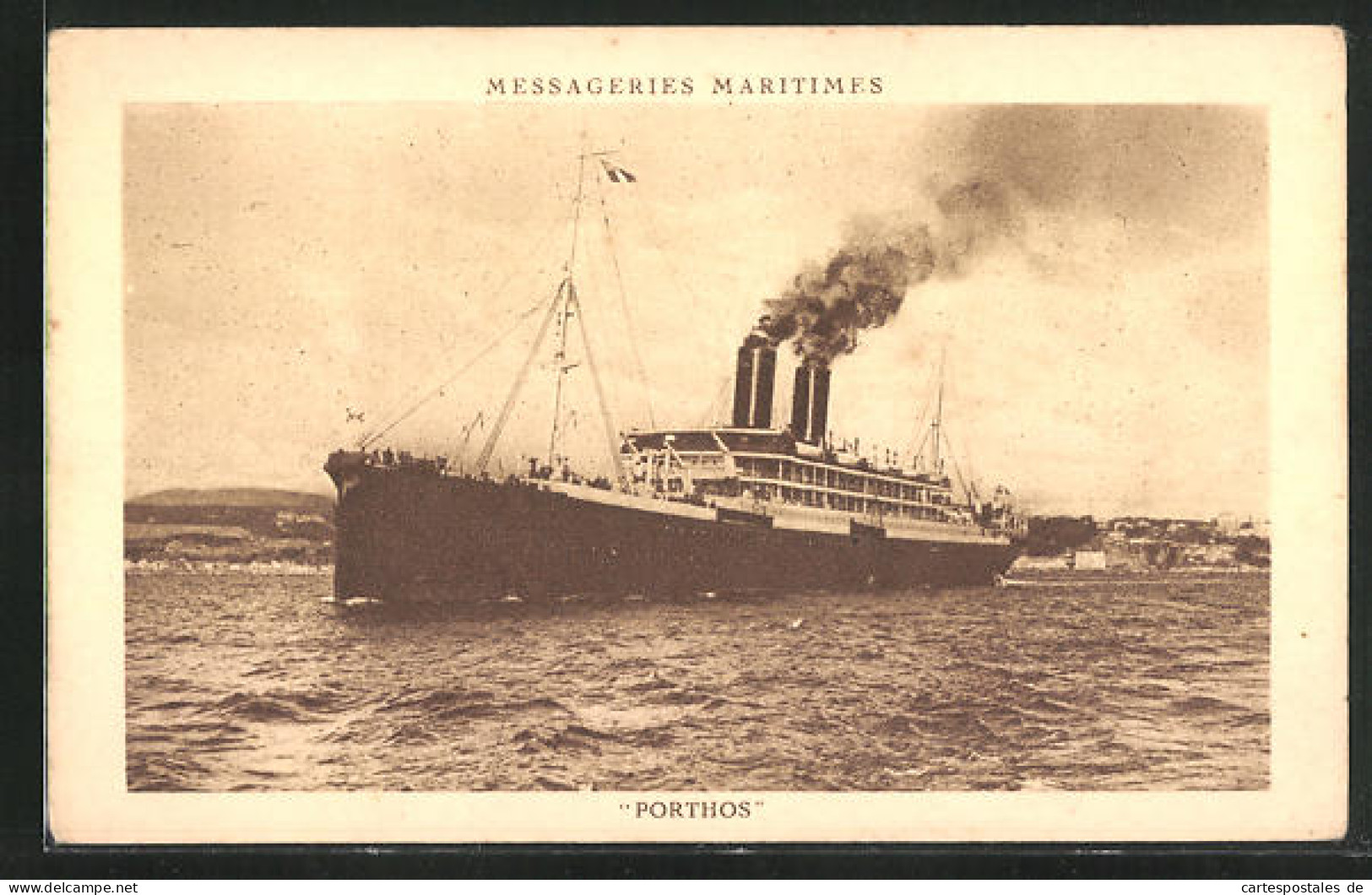 AK Passagierschiff Porthos Mit Rauchendem Schornstein  - Paquebots