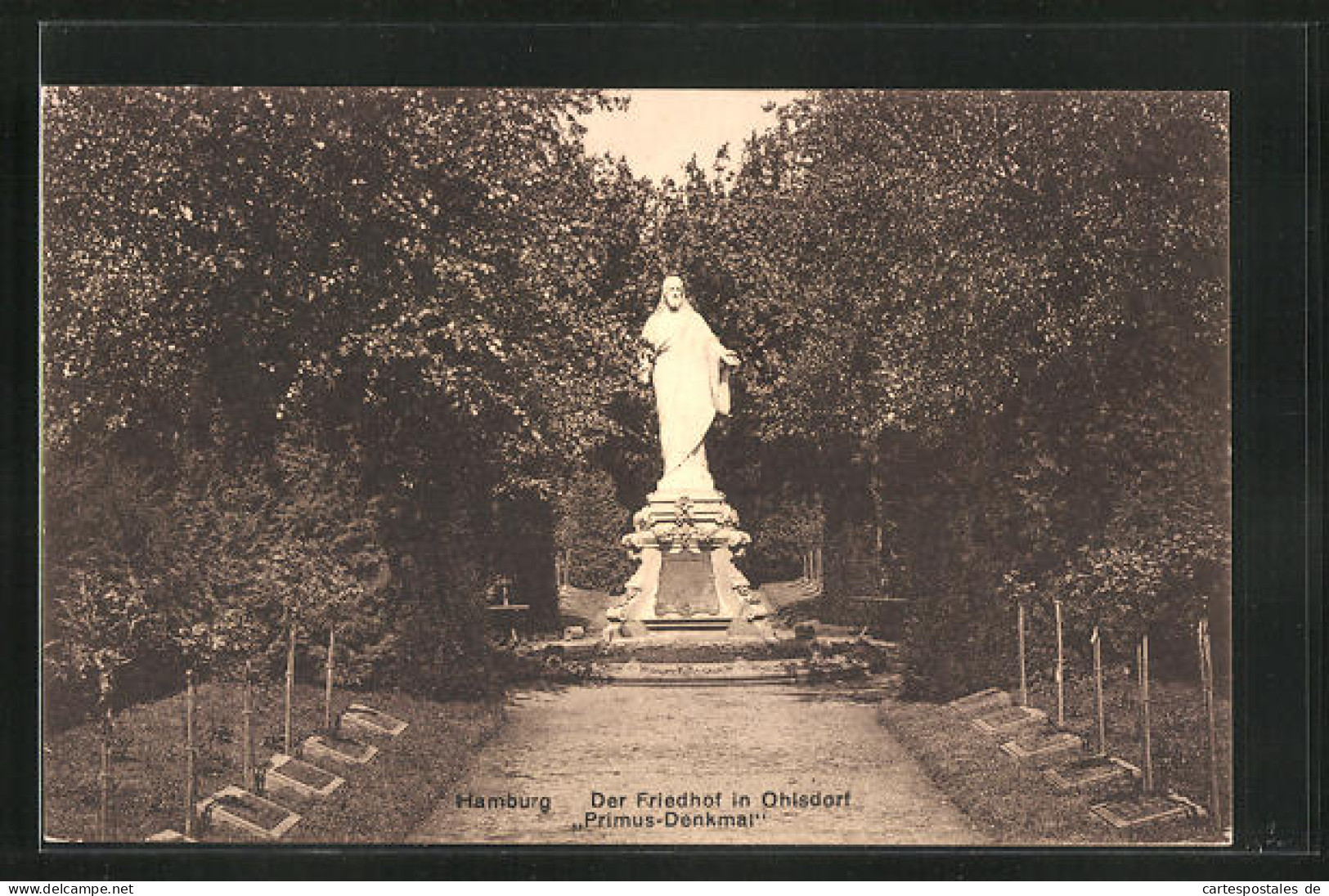 AK Hamburg-Ohlsdorf, Ohlsdorfer Friedhof, Primus-Denkmal  - Nord