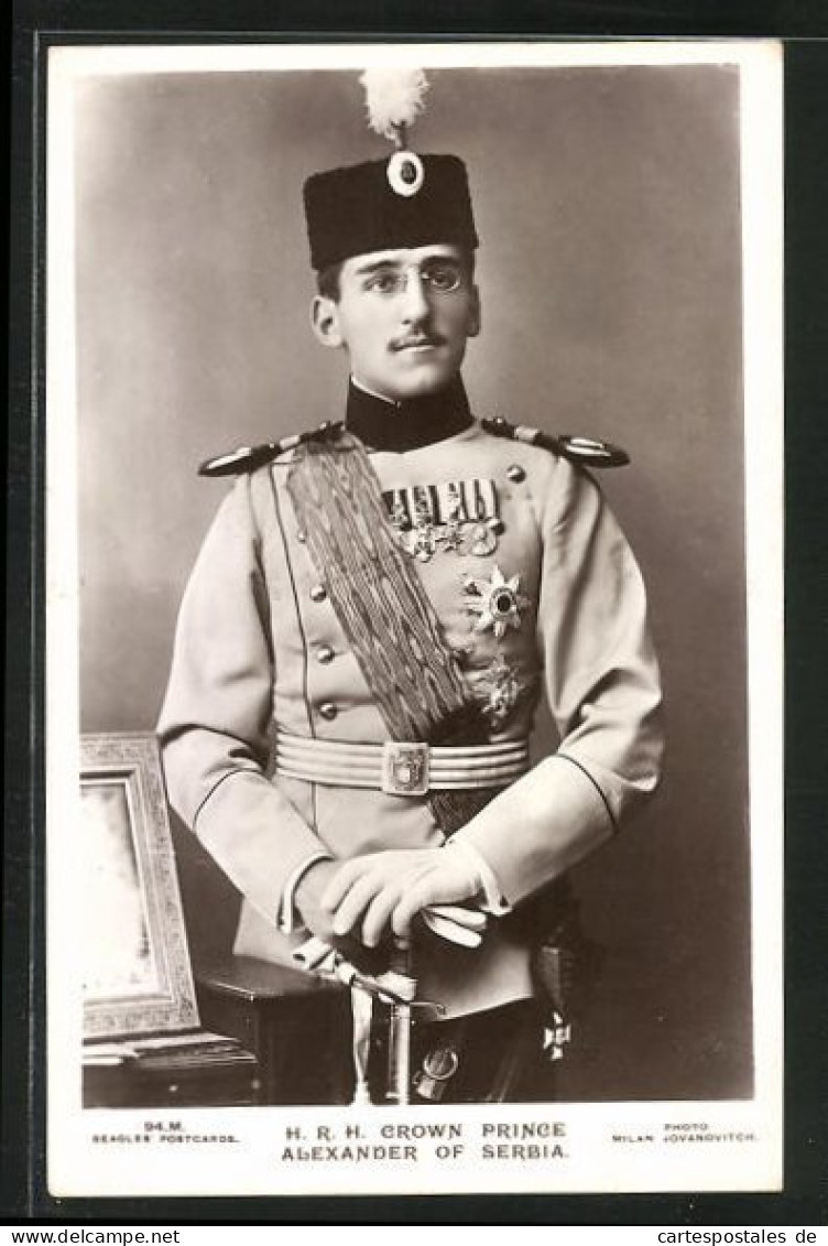 AK H.R.H. Crown Prince Alexander Od Serbia, In Uniform Mit Orden Behangen  - Familles Royales