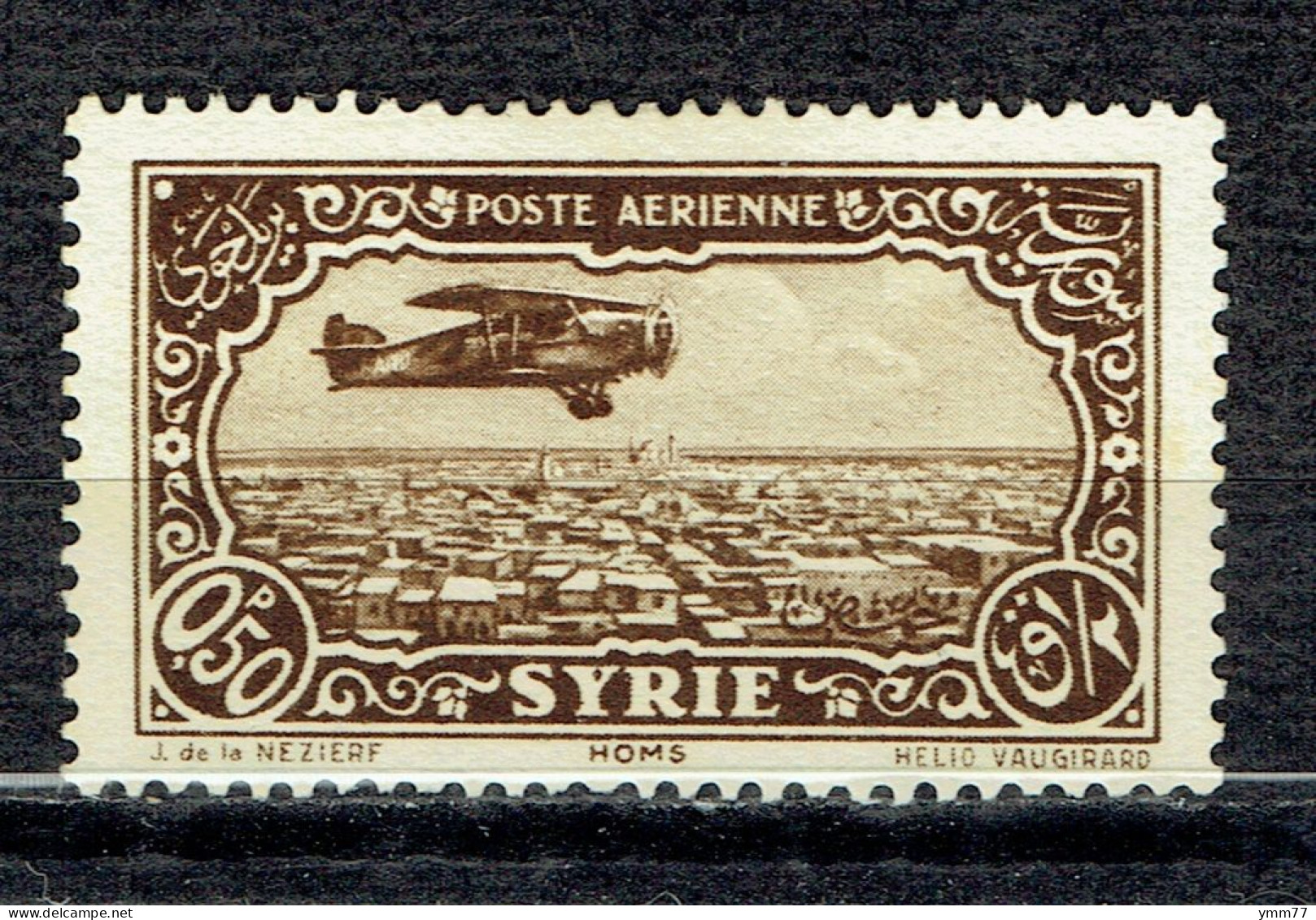 Avion Survolant Homs - Airmail