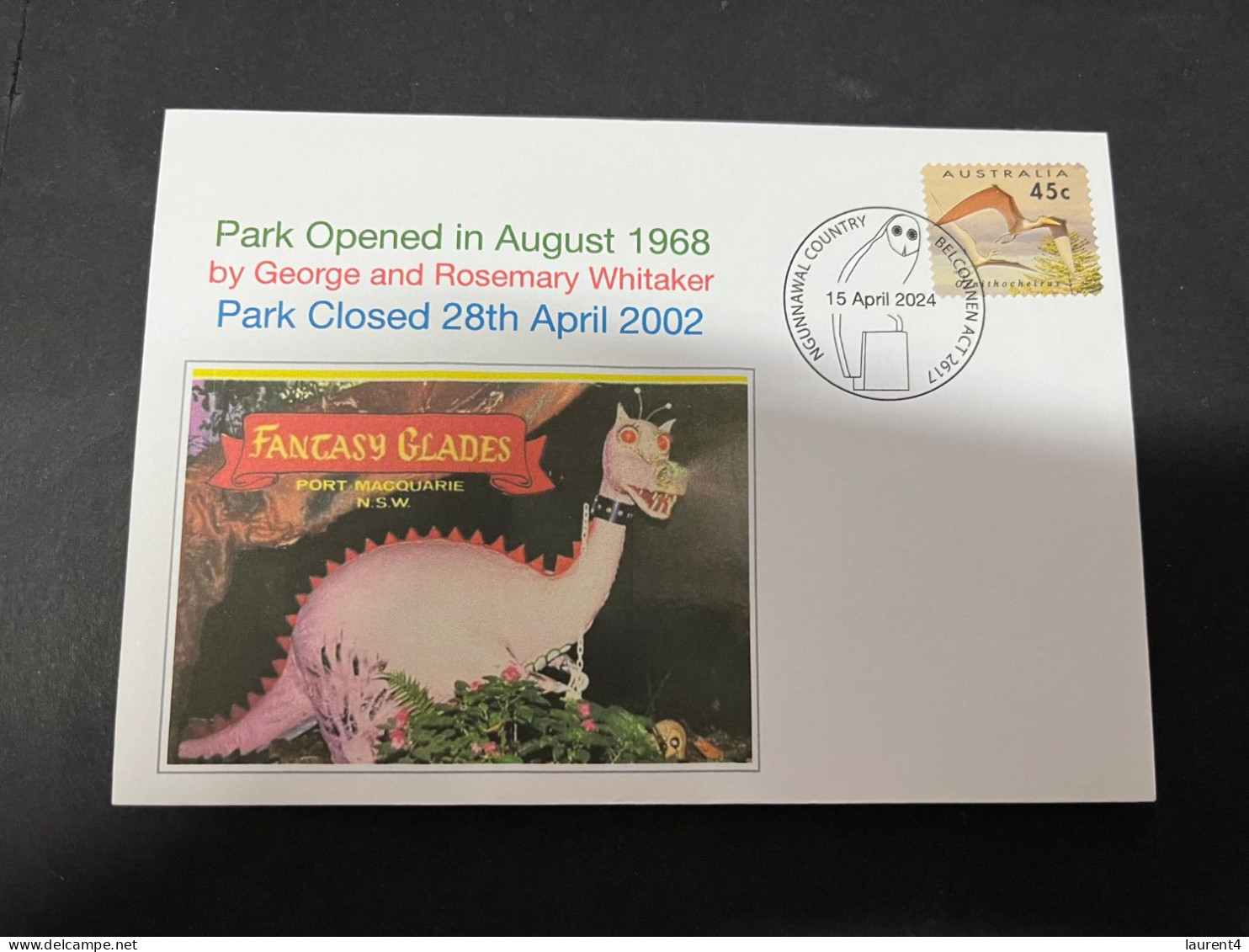 17-5-2024 (5 Z 23) Australian Flying Dinosaur Stamp (Dinosaur & Fantasy Glades) + Extra Empty Dino Stamp Book! - Prehistorics