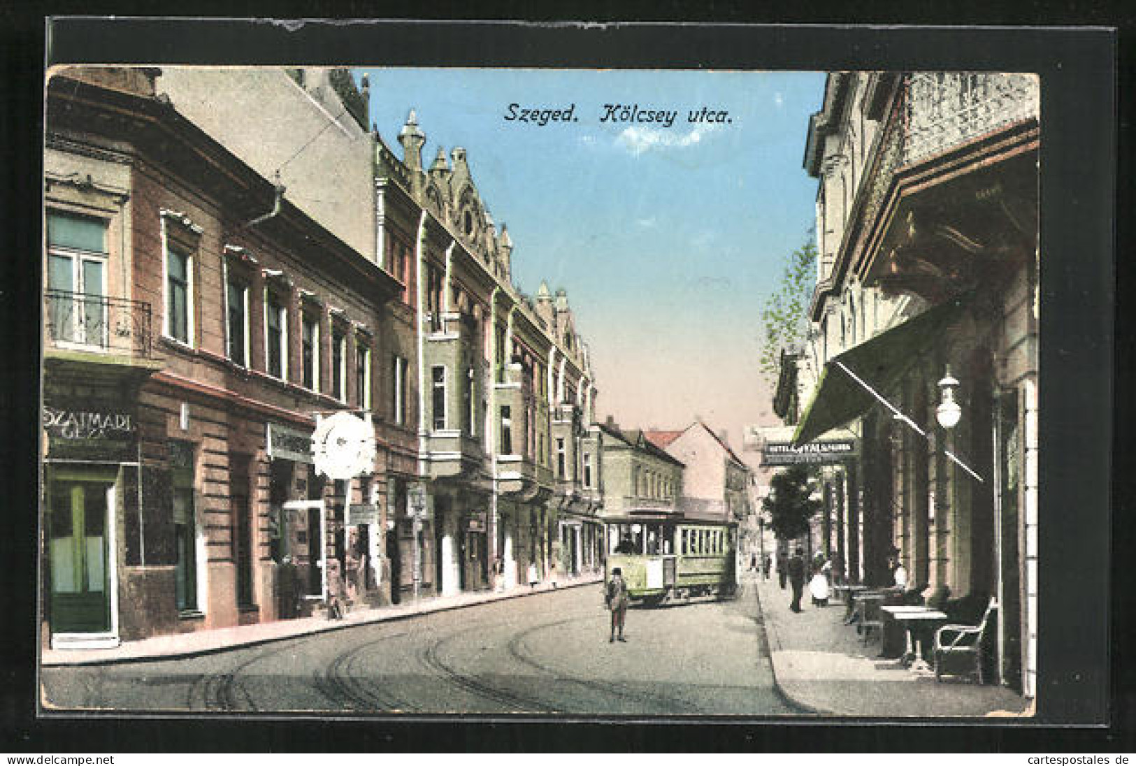 AK Szeged, Strassenbahn Durch Einkaufsstrasse  - Hongrie