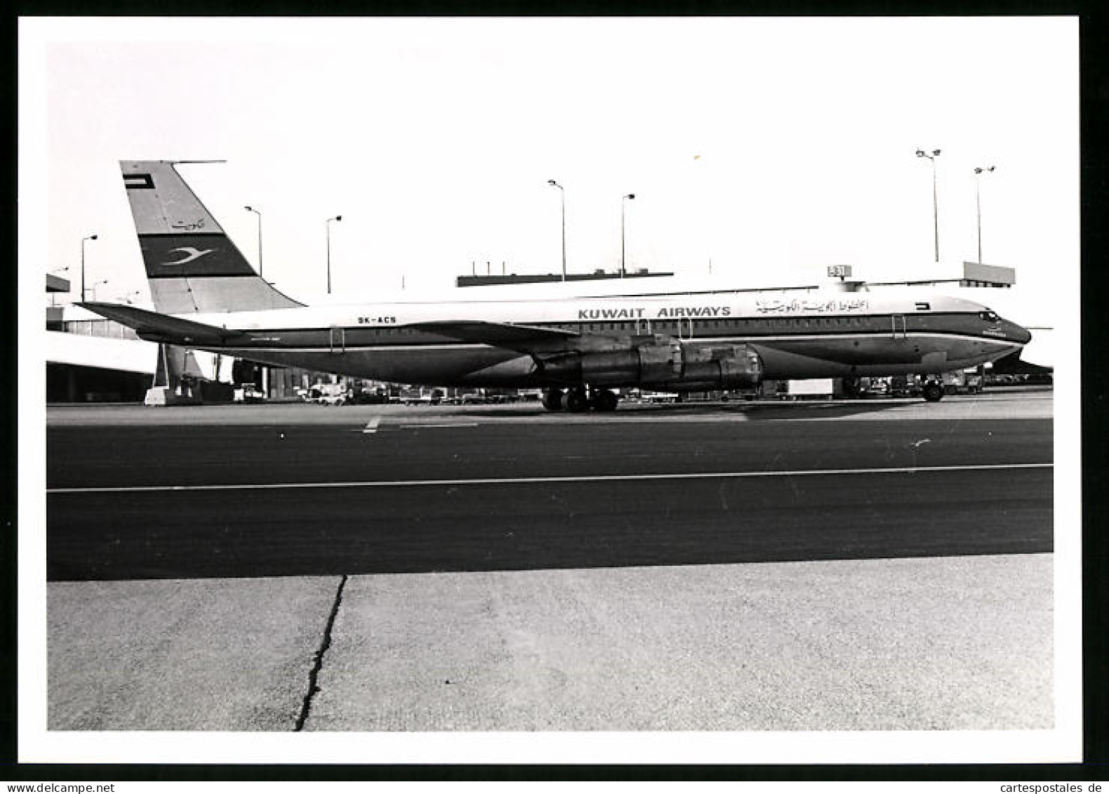 Fotografie Flugzeug Boeing 707, Passagierflugzeug Der Kuwait Airways, Kennung 9K-ACS  - Aviation