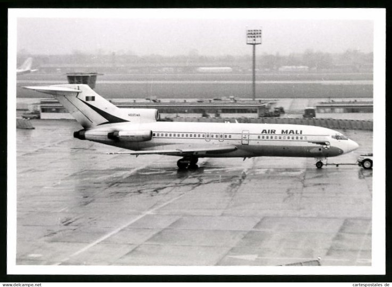 Fotografie Flugzeug Boeing 727, Passagierflugzeug Der Air Mali, Kennung N695WA  - Aviation