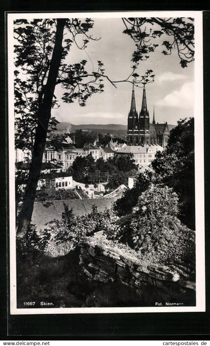 AK Skien, Teilansicht Mit Kirche  - Norvège