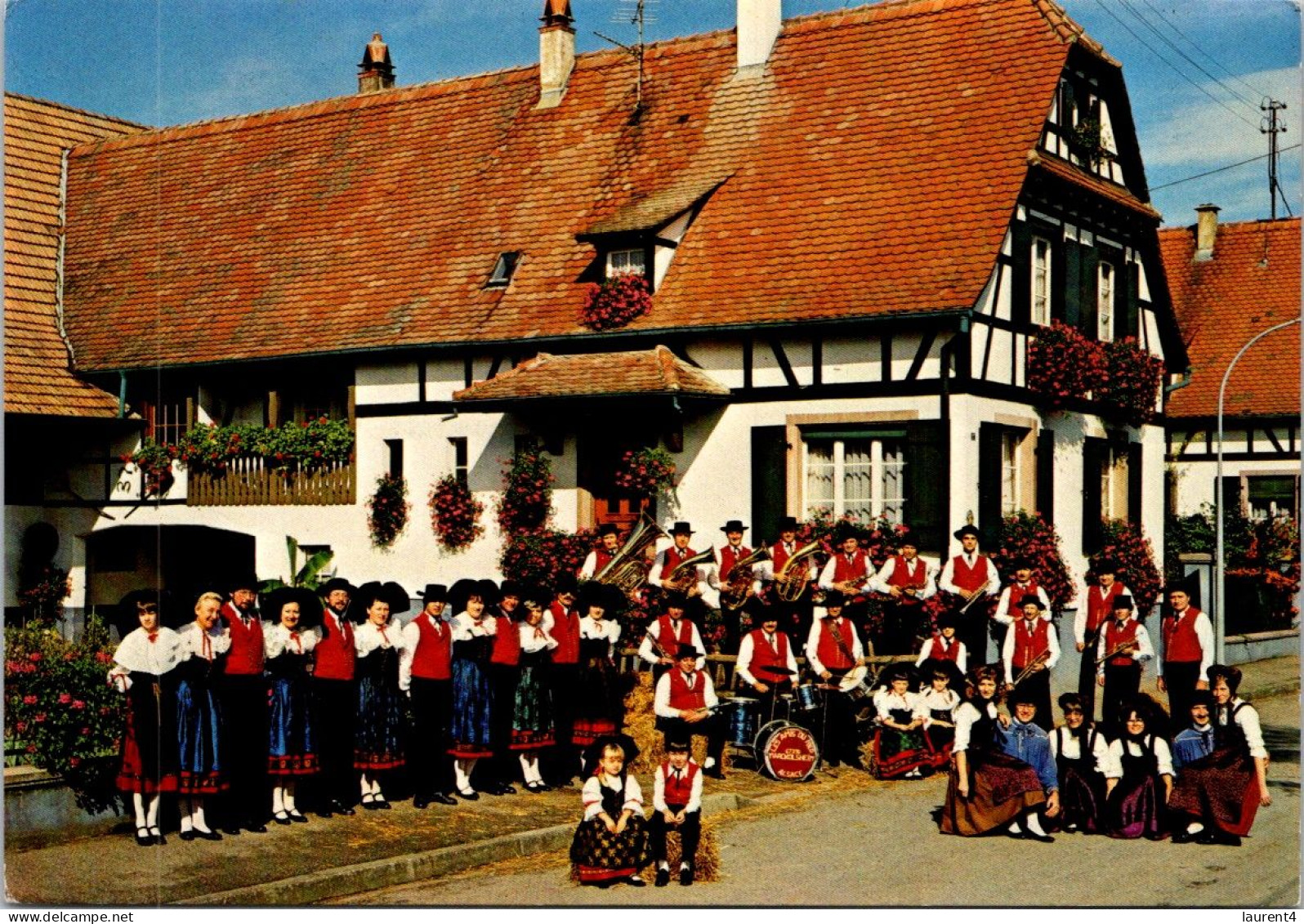 17-5-2024 (5 Z 22) France - Folklore En Alsace - Musique