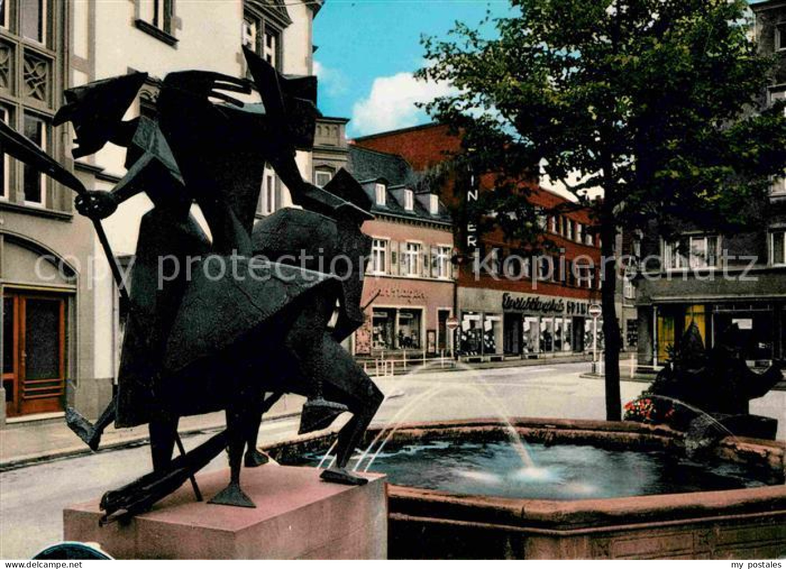 72662241 Offenburg Narrenbrunnen Am Lindenplatz Offenburg - Offenburg