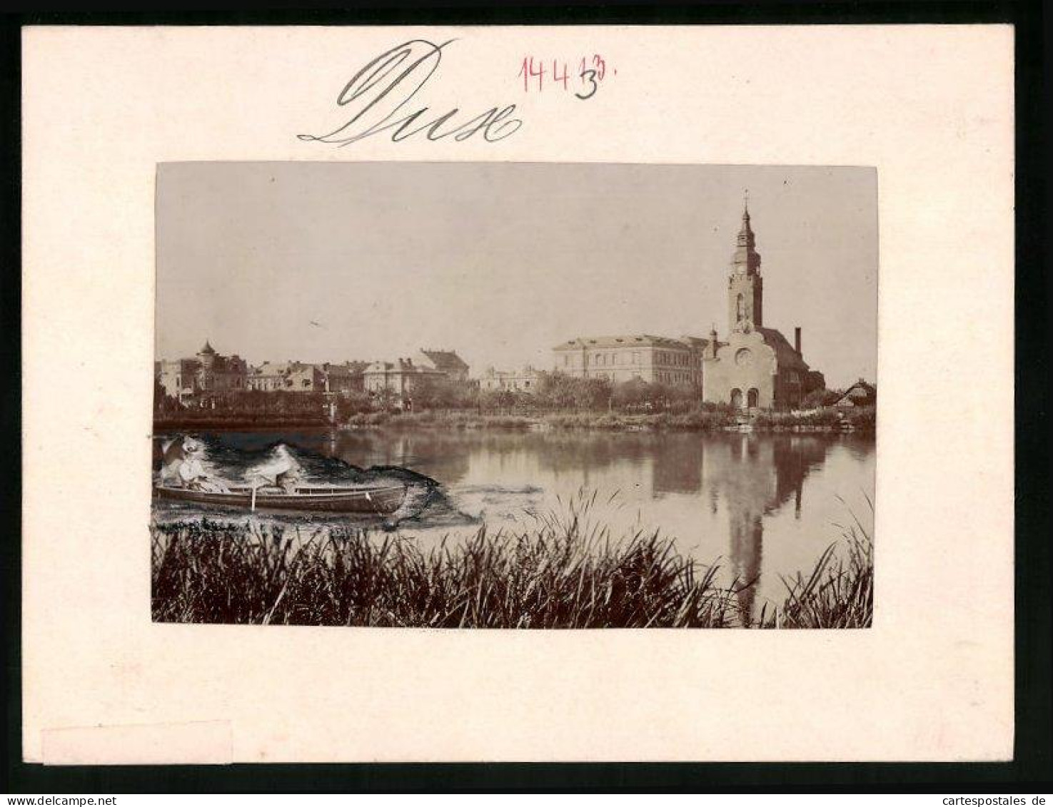 Fotografie Brück & Sohn Meissen, Ansicht Dux, Blick Vom Barbarateich Auf Die Stadt, Mit Montiertem Ruderboot  - Orte