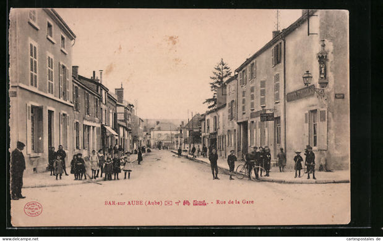 CPA Bar-sur-Aube, Rue De La Gare  - Bar-sur-Aube