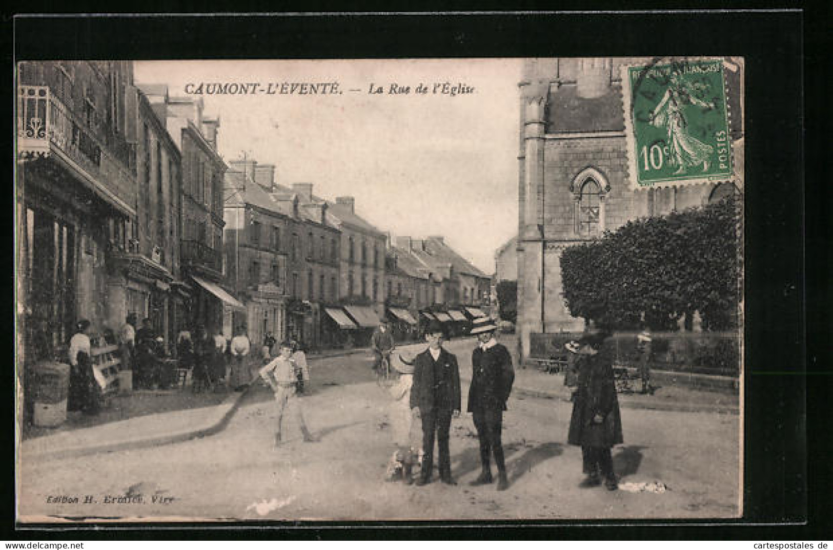 CPA Caumont-L'Éventé, La Rue De L'Eglise  - Other & Unclassified