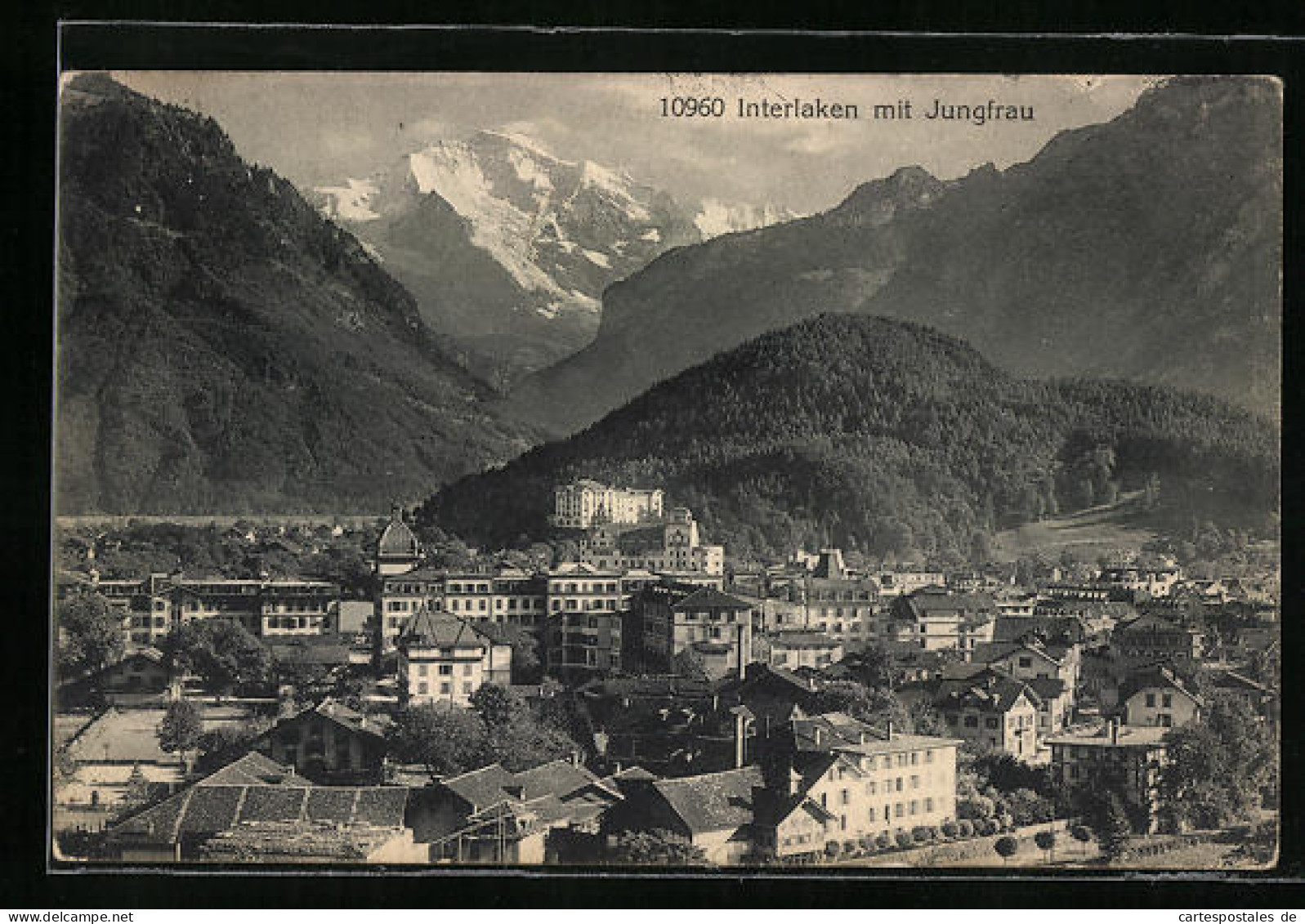 AK Interlaken, Gesamtansicht Mit Jungfrau  - Interlaken