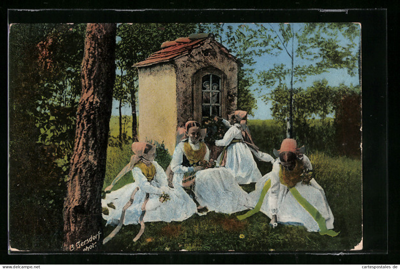 AK Wendenland, Spreewälderinnen An Der Waldkapelle  - Costumes