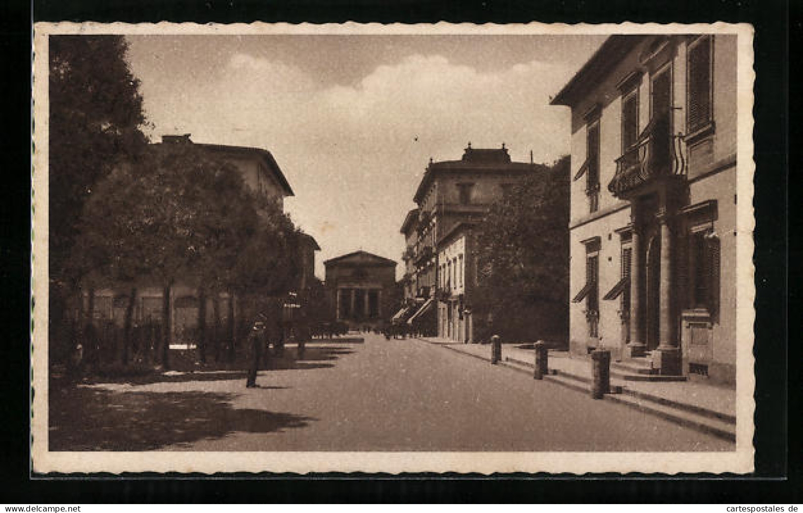 Cartolina Montecatini Terme, Viale Verdi  - Autres & Non Classés