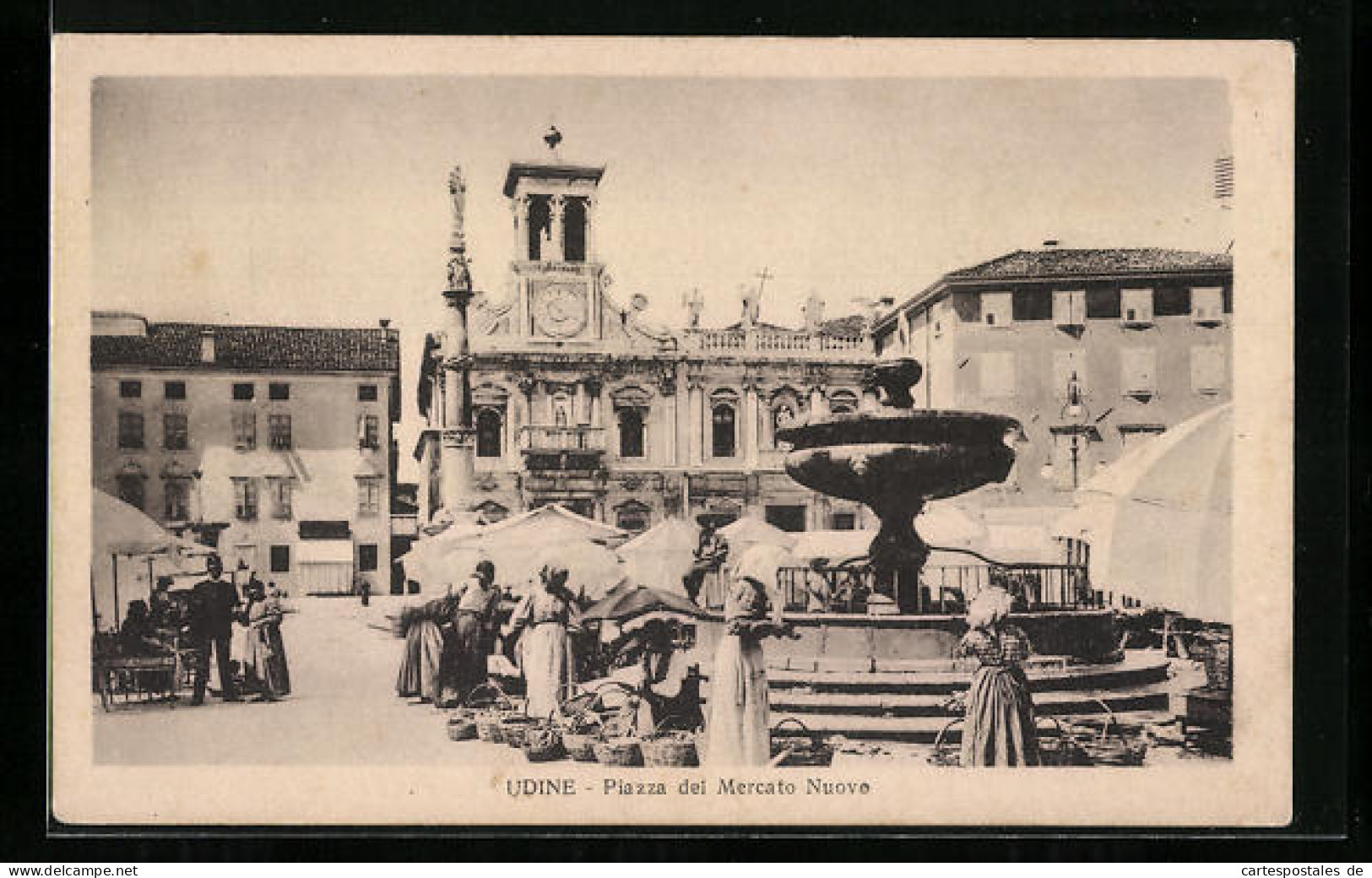 Cartolina Udine, Piazza Del Mercato Nuove  - Udine