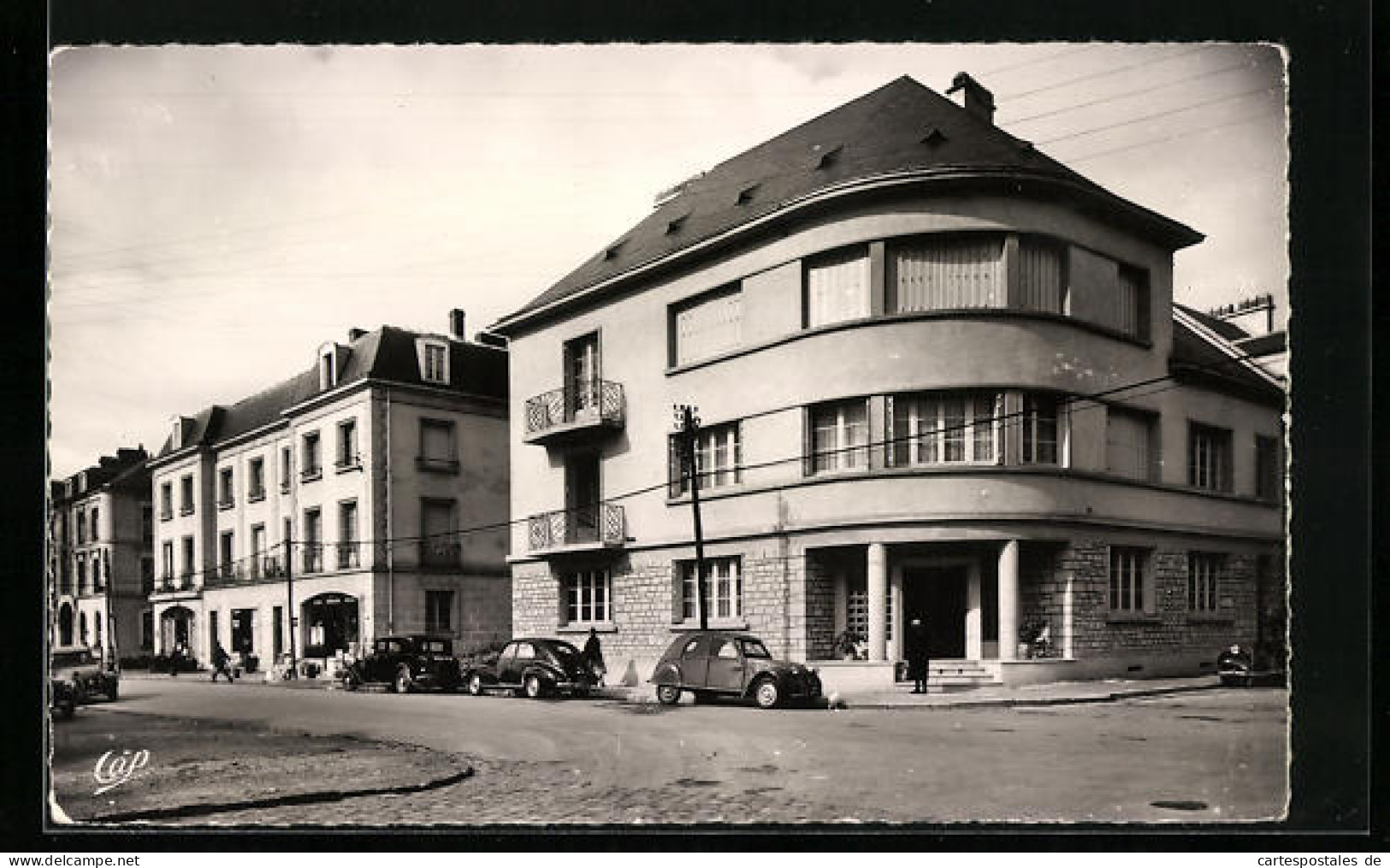 CPA Argentan, Place Mahé  - Argentan