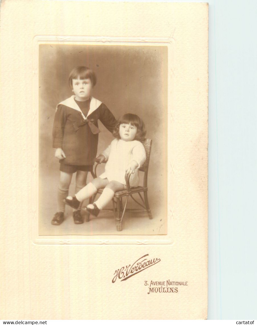 Couple D'enfants  H. VERDEAU à MOULINS Très Belle Photo 6,5 X 9,5 Sur Carton 11 X 16 - Ohne Zuordnung