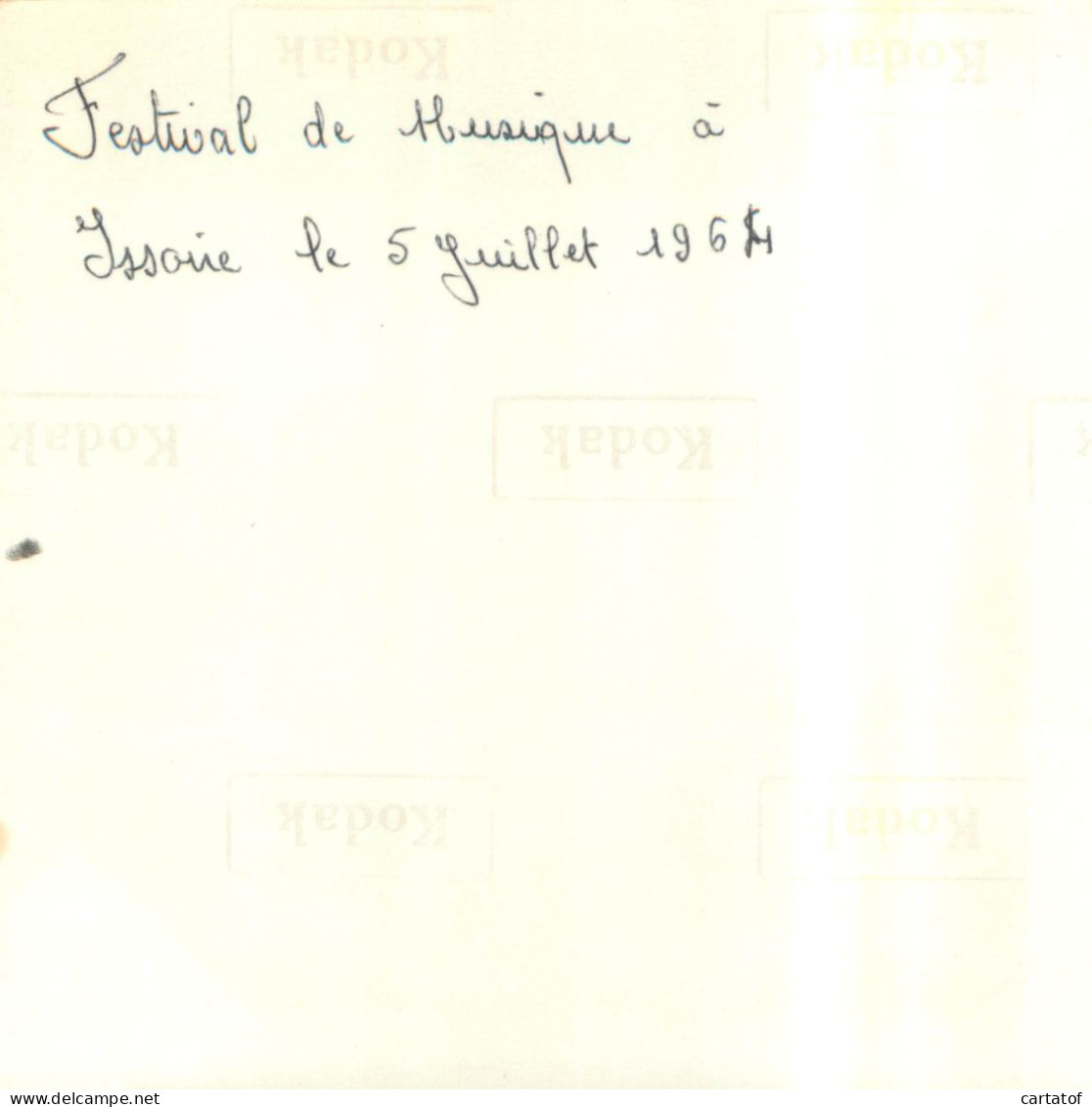 Festival De Musique ISSOIRE 1964 . Défilé .  - Unclassified