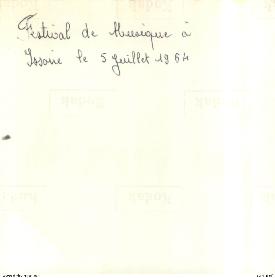 Festival De Musique ISSOIRE 1964 . Défilé . Harmonie Muncicpale (Aurillac ?) - Zonder Classificatie