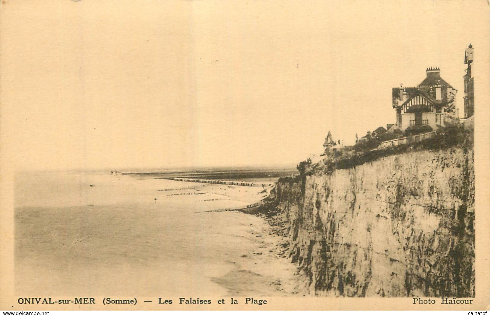 ONIVAL Sur MER . Les Falaises Et La Plage - Onival