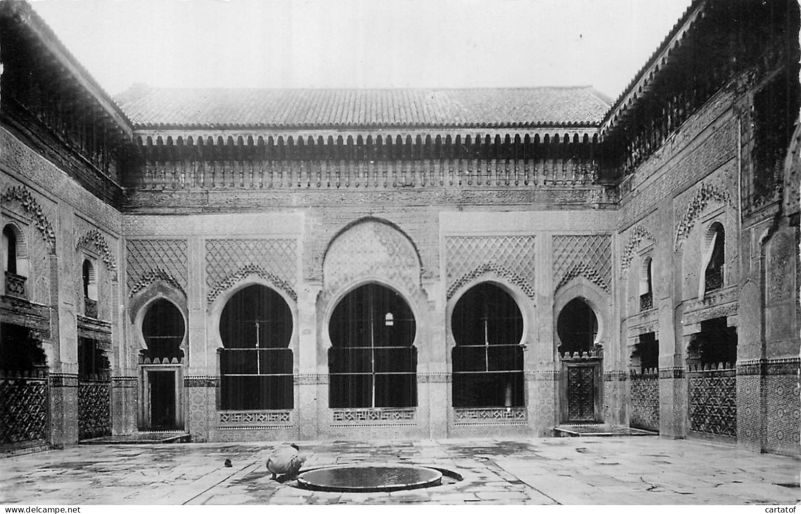 FES EL BALI . Cour De La Medera Du Bou Anania - Fez