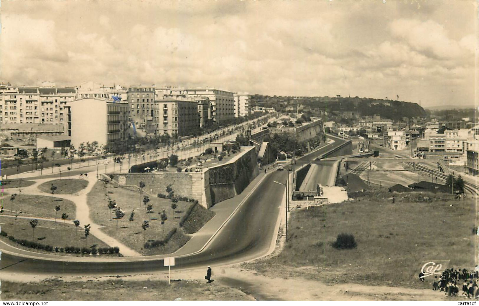 BREST .  Vue Générale Du Cours Dajot . - Brest