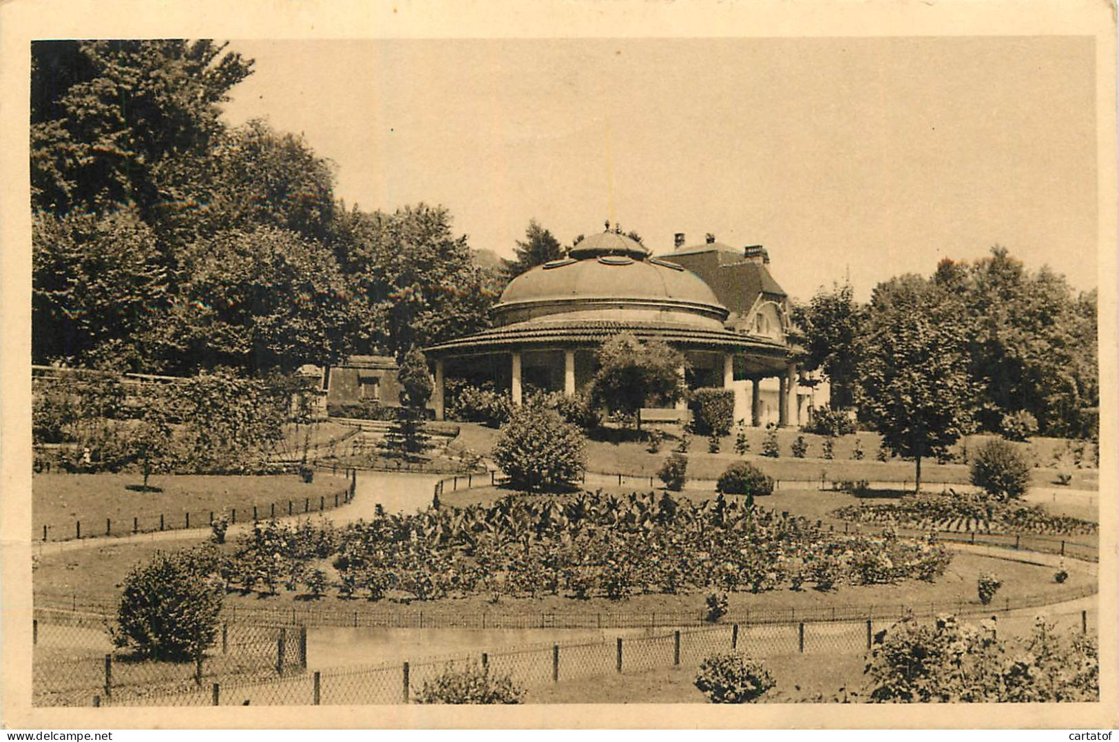 LONGWY BAS . Le Parc . La Rotonde  - Longwy