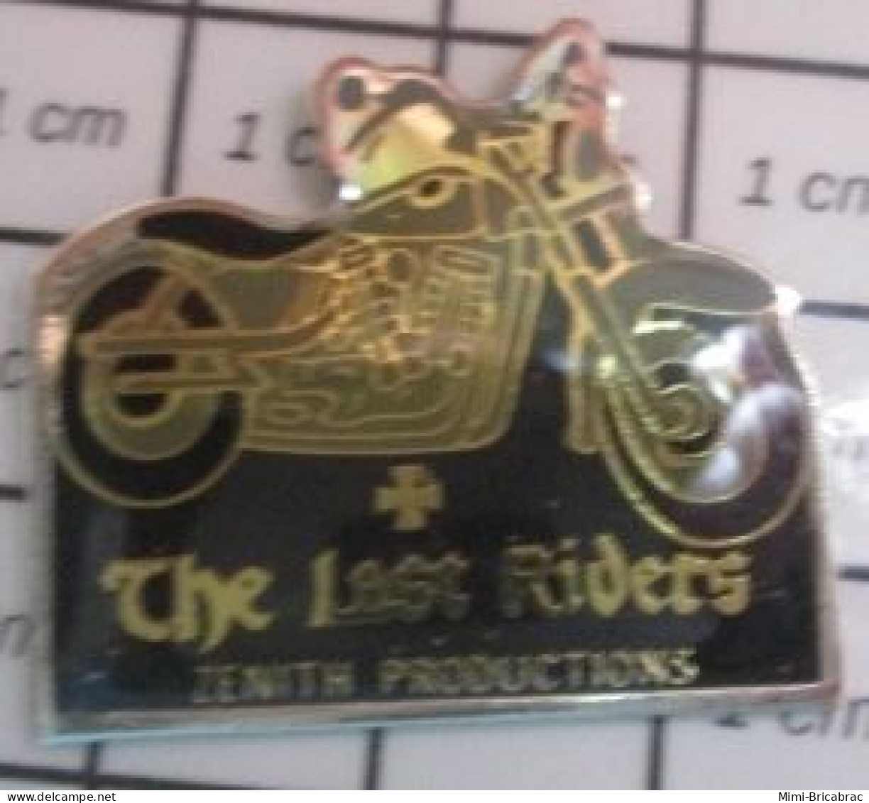 912B Pin's Pins / Beau Et Rare / CINEMA / FILM DE MOTARDS !! THE LAST RIDERS ZENITH PRODUCTION - Kino