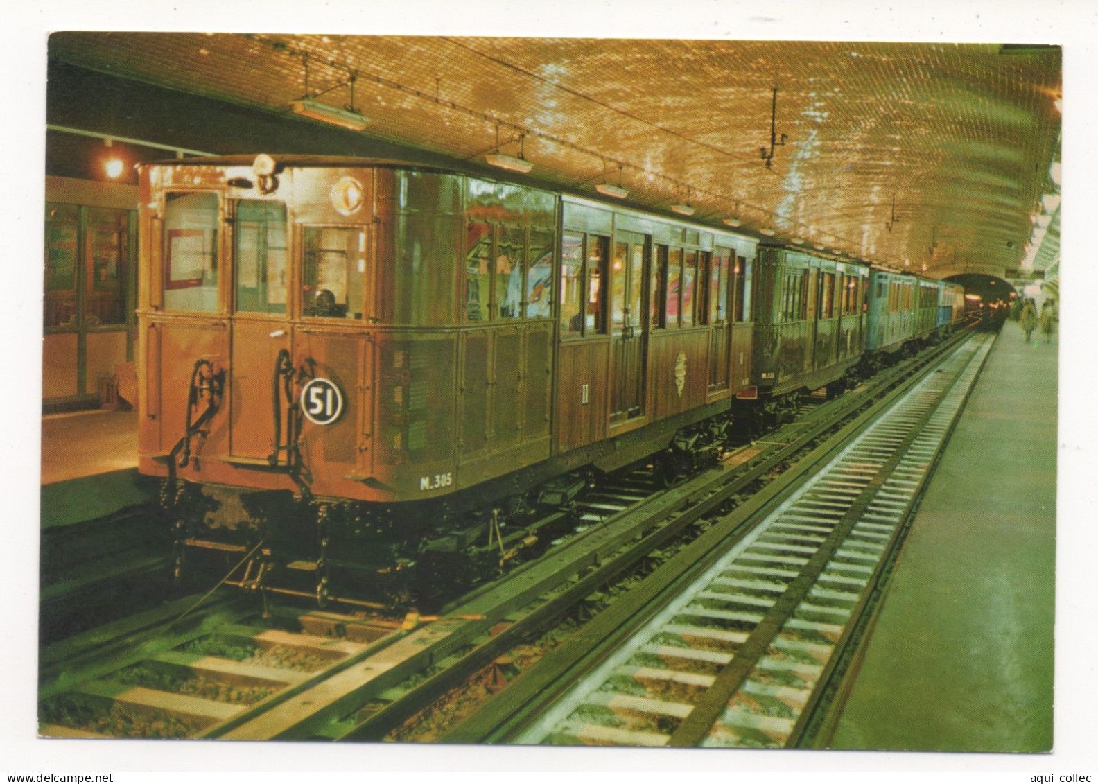 STATION PORTE MAILLOT EN JUIN 1975 : MOTRICE THOMSON DOUBLE À CAISSE EN BOIS (1903) MOTRICE "500" SPRAGUE THOMSON - Metro