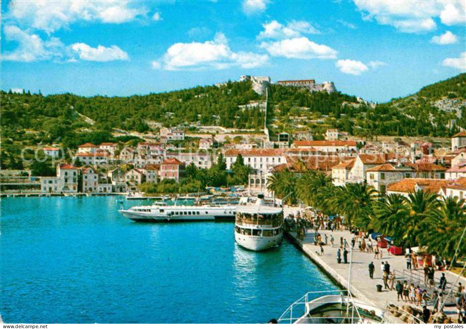 72640820 Hvar Faehrhafen Panorama Hvar - Croatie