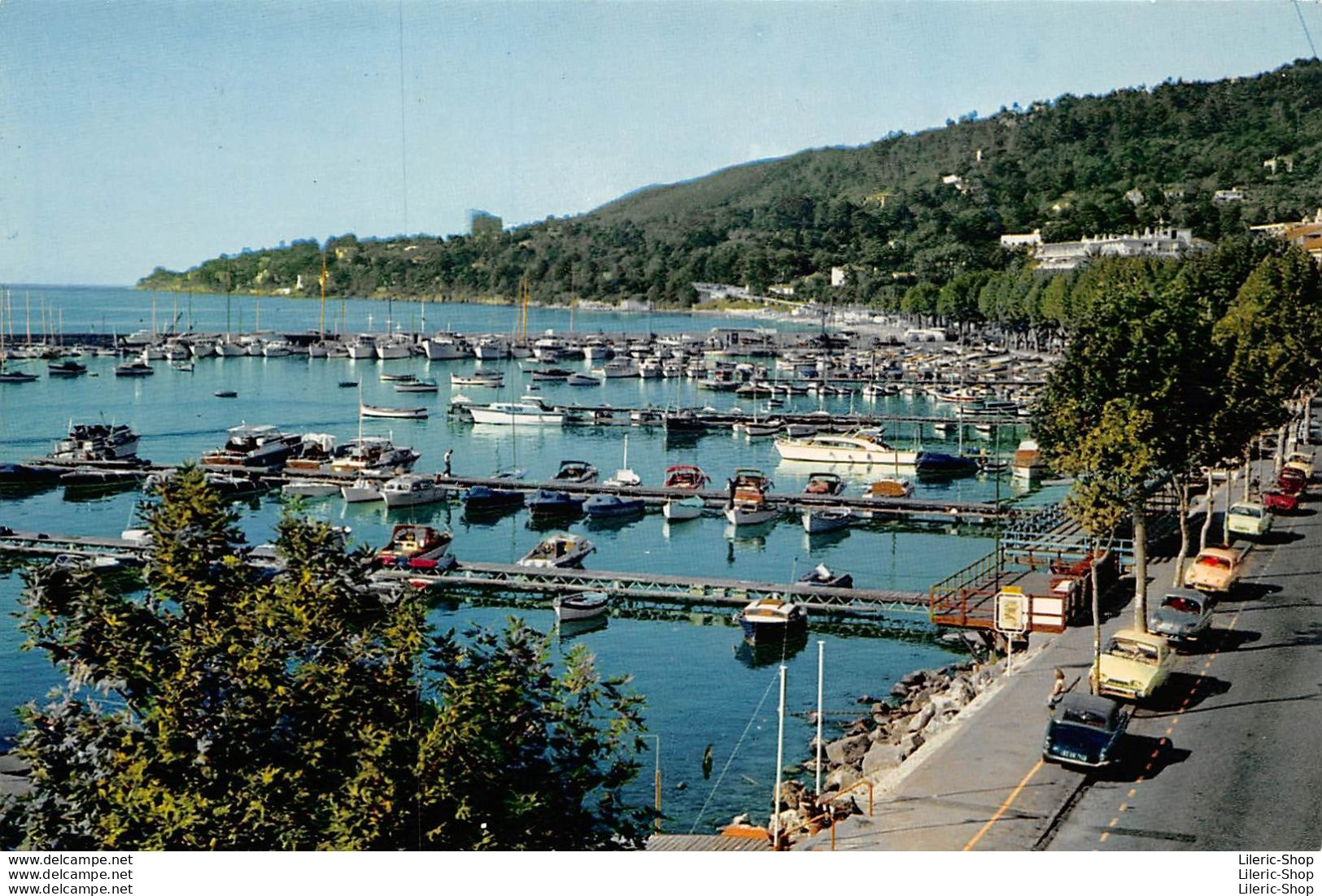 GOLFE JUAN - Le Port - Automobiles - Ford Taunus 17 M, Renault Dauphine - 404 Peugeot - Passenger Cars