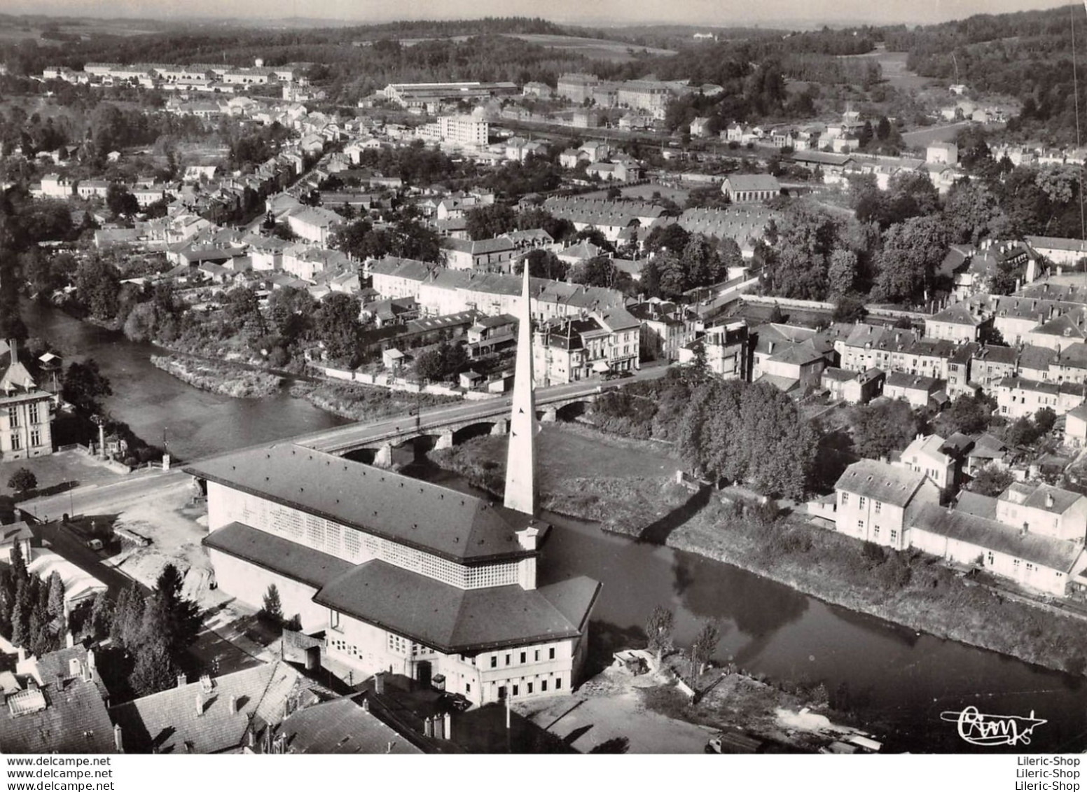 BACCARAT ►54►CPSM►1962►VUE GÉNÉRALE AÉRIENNE►L'ÉGLISE▬LE PONT SUR LA MEURTHE►COMBIER - Baccarat