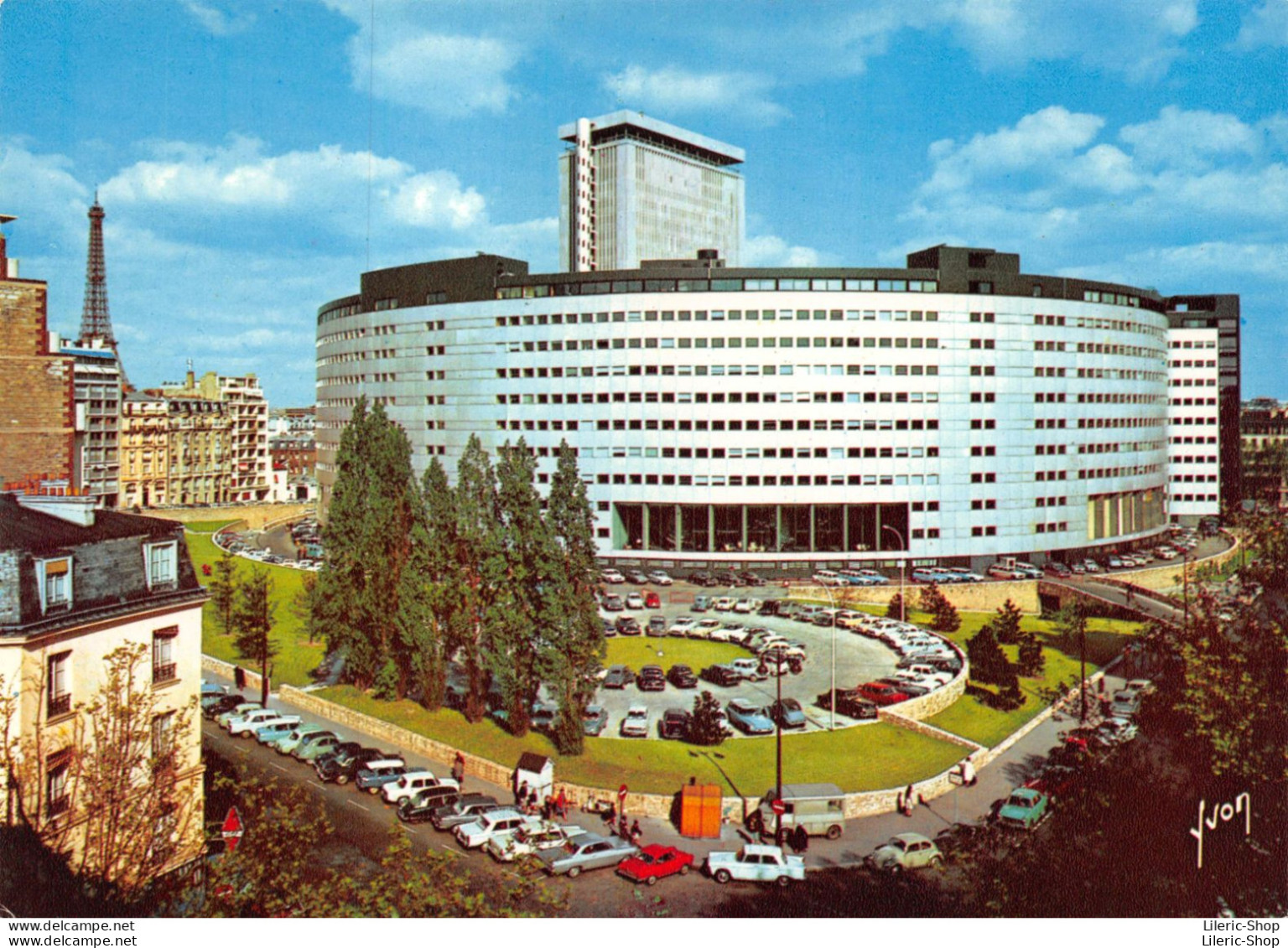 [75] LA MAISON DE LA RADIO 75 - PARIS - (Architecte Henri Bernard) ET LA TOUR EIFFEL - Cpsm 1971 - Arrondissement: 16